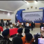 Menteri Trenggono Pingsan Saat Lepas Tiga Pegawai KKP Korban Kecelakaan Pesawat ATR 42-500