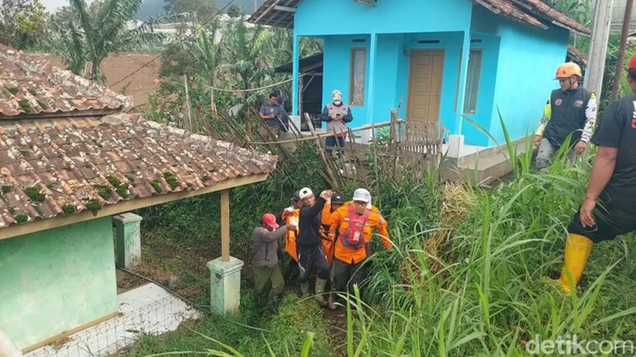 16 Kantong Jenazah Korban Longsor Cisarua Diterima DVI, 7 di Antaranya Teridentifikasi