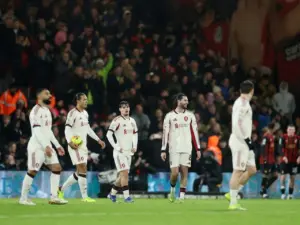 Liverpool Terpuruk di Semua Lini Usai Dibungkam Bournemouth 3-2 Liverpool Terpuruk di Semua Lini Usai Dibungkam Bournemouth 3-2