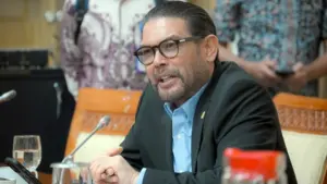 F-PKS DPR RI Dukung Polri Tetap di Bawah Presiden: Kondisi Ideal untuk Keamanan Nasional