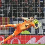 Joan Garcia Jadi Bintang, Barcelona Taklukkan Espanyol 2-0 di Derby Catalan