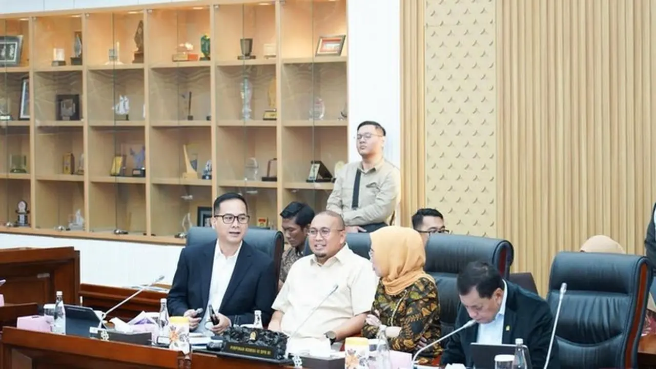 Andre Rosiade Puji Kinerja BNI: Tumbuh Solid Lampaui Rata-rata Industri Perbankan Nasional Andre Rosiade Puji Kinerja BNI: Tumbuh Solid Lampaui Rata-rata Industri Perbankan Nasional
