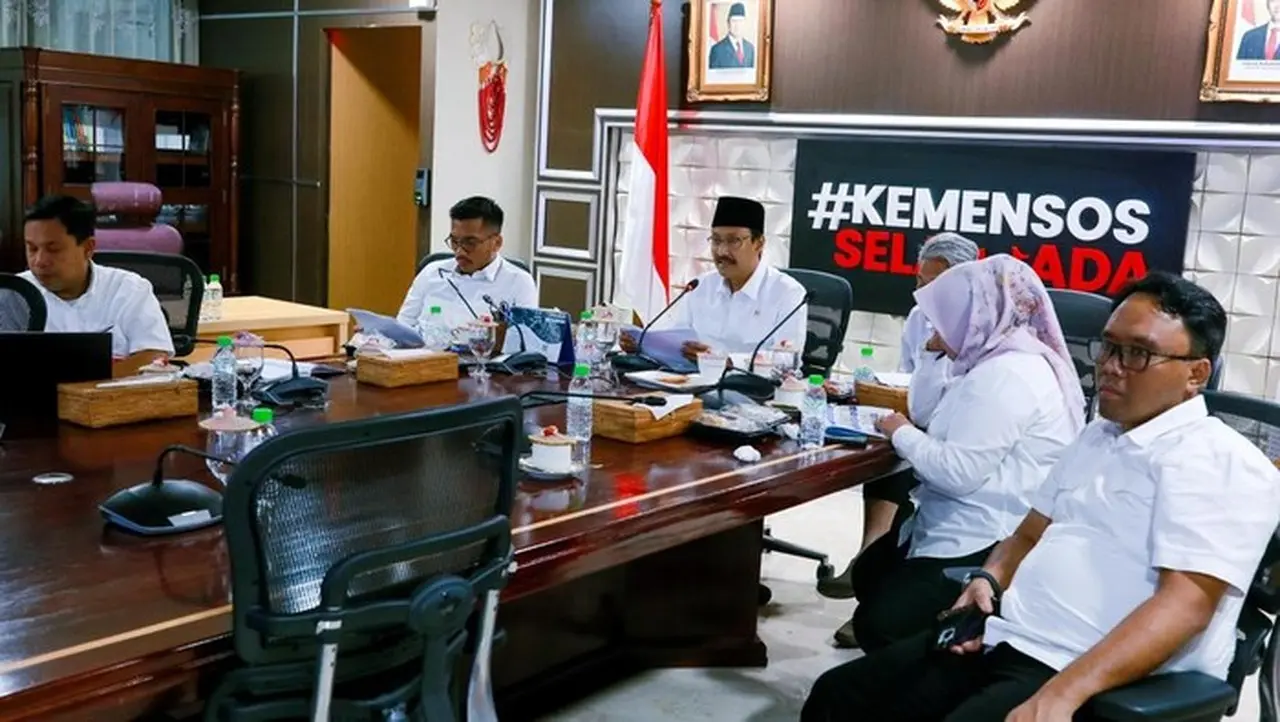 Kemensos Salurkan Bansos Pascabencana dan Reguler untuk Aceh, Sumut, Sumbar