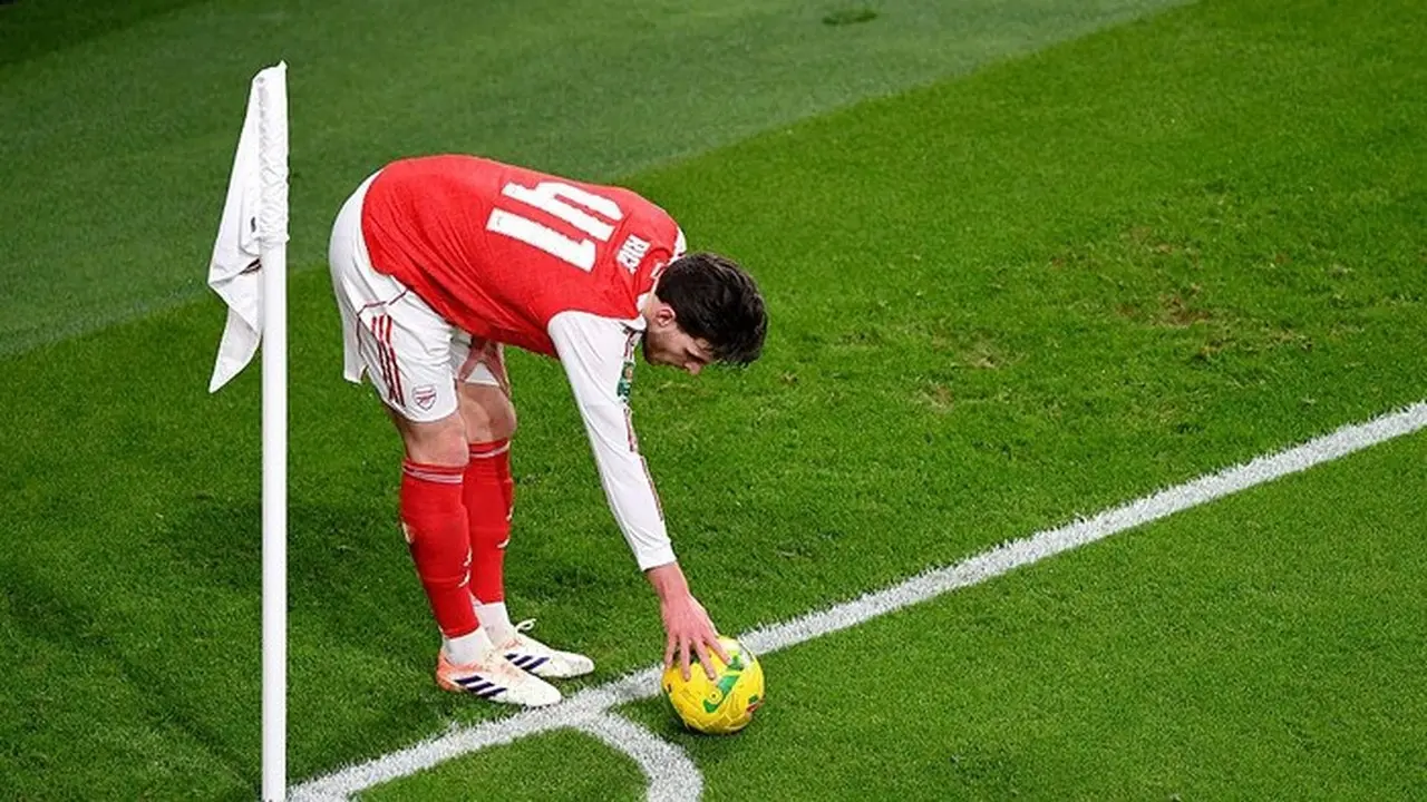 Emmanuel Petit Kritik Pemimpin Arsenal: Perlu Lebih Vokal di Lapangan untuk Jaga Mental Juara