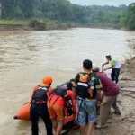 Lansia di Lebak Tenggelam Saat Coba Seberangi Sungai Ciujung dengan Batang Pisang