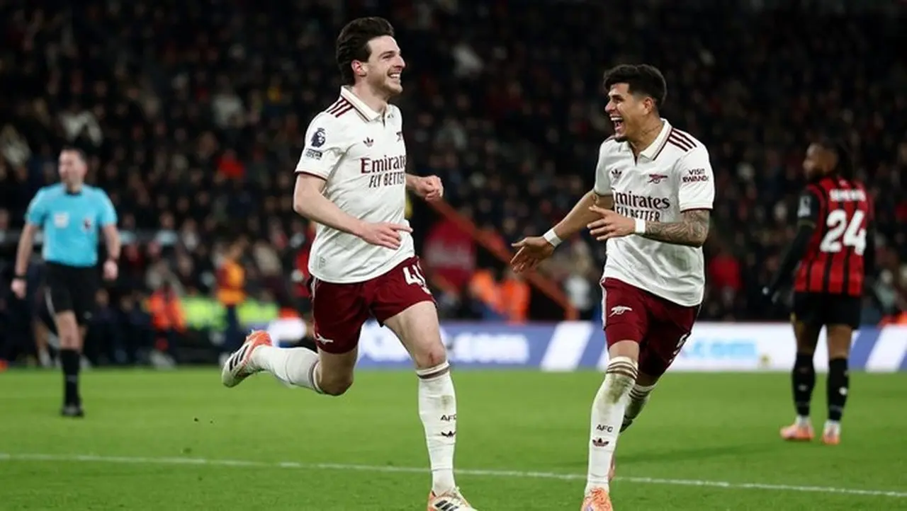 Declan Rice Cetak Brace, Arsenal Kian Kokoh di Puncak Klasemen Liga Inggris