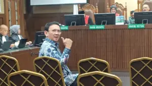 Ahok Ungkap Golf Jadi Arena Negosiasi Termurah dalam Sidang Korupsi Minyak Pertamina