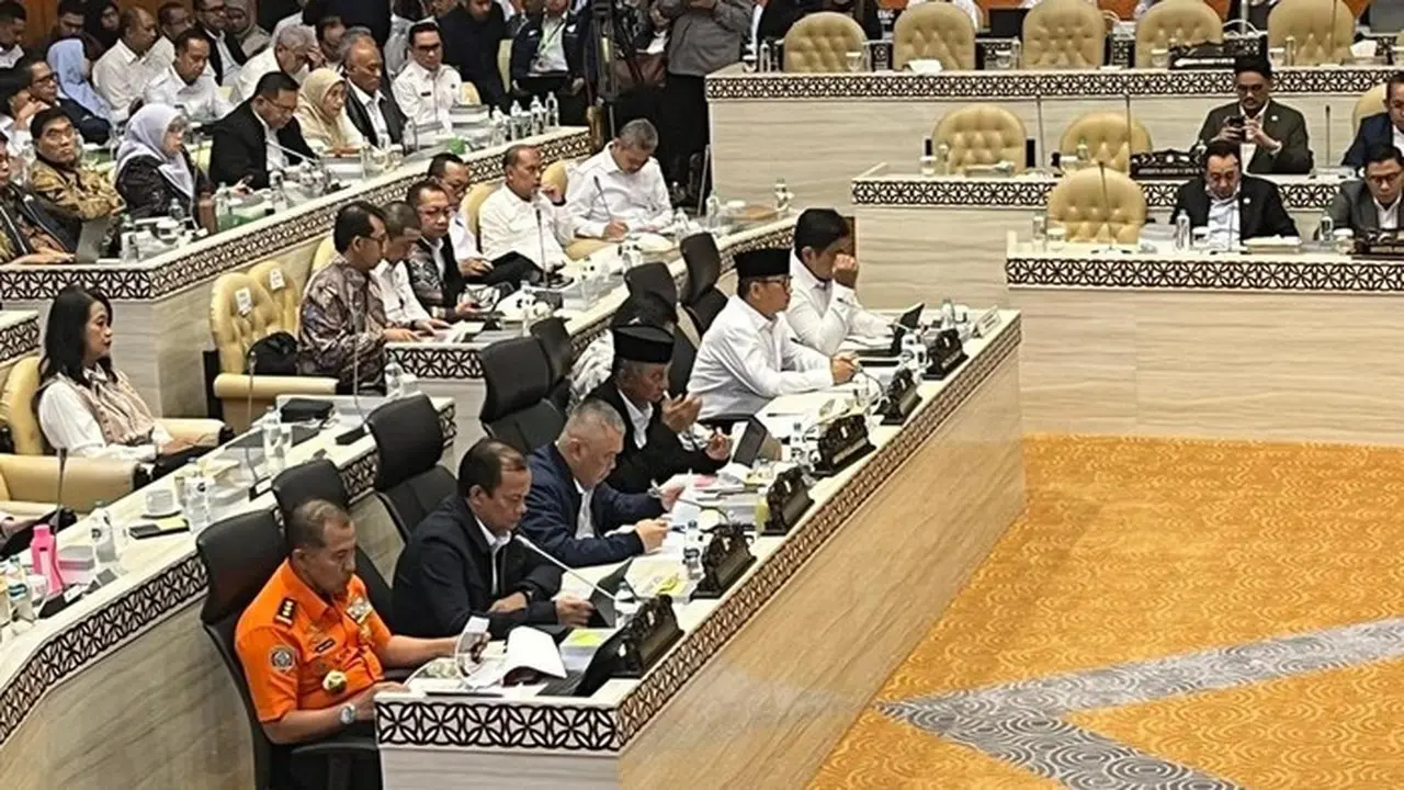 29 Desa di Aceh dan Sumut ‘Hilang’ Akibat Bencana, Menteri Yandri: Ada yang Berubah Jadi Sungai 29 Desa di Aceh dan Sumut ‘Hilang’ Akibat Bencana, Menteri Yandri: Ada yang Berubah Jadi Sungai