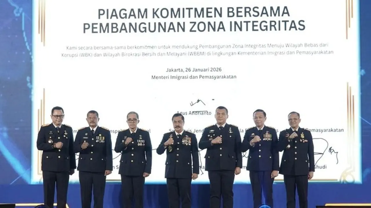 Menteri Imipas Agus Andrianto: Pelayanan Imigrasi Harus Solutif, Bukan Sekadar Seremoni Menteri Imipas Agus Andrianto: Pelayanan Imigrasi Harus Solutif, Bukan Sekadar Seremoni