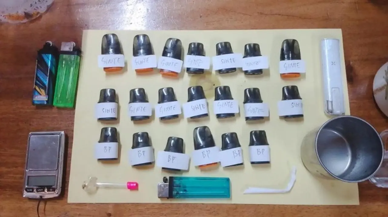 Polisi Sita 14 Vape Cairan Sintetis dari Muda-Mudi di Apartemen Jakarta Pusat Polisi Sita 14 Vape Cairan Sintetis dari Muda-Mudi di Apartemen Jakarta Pusat