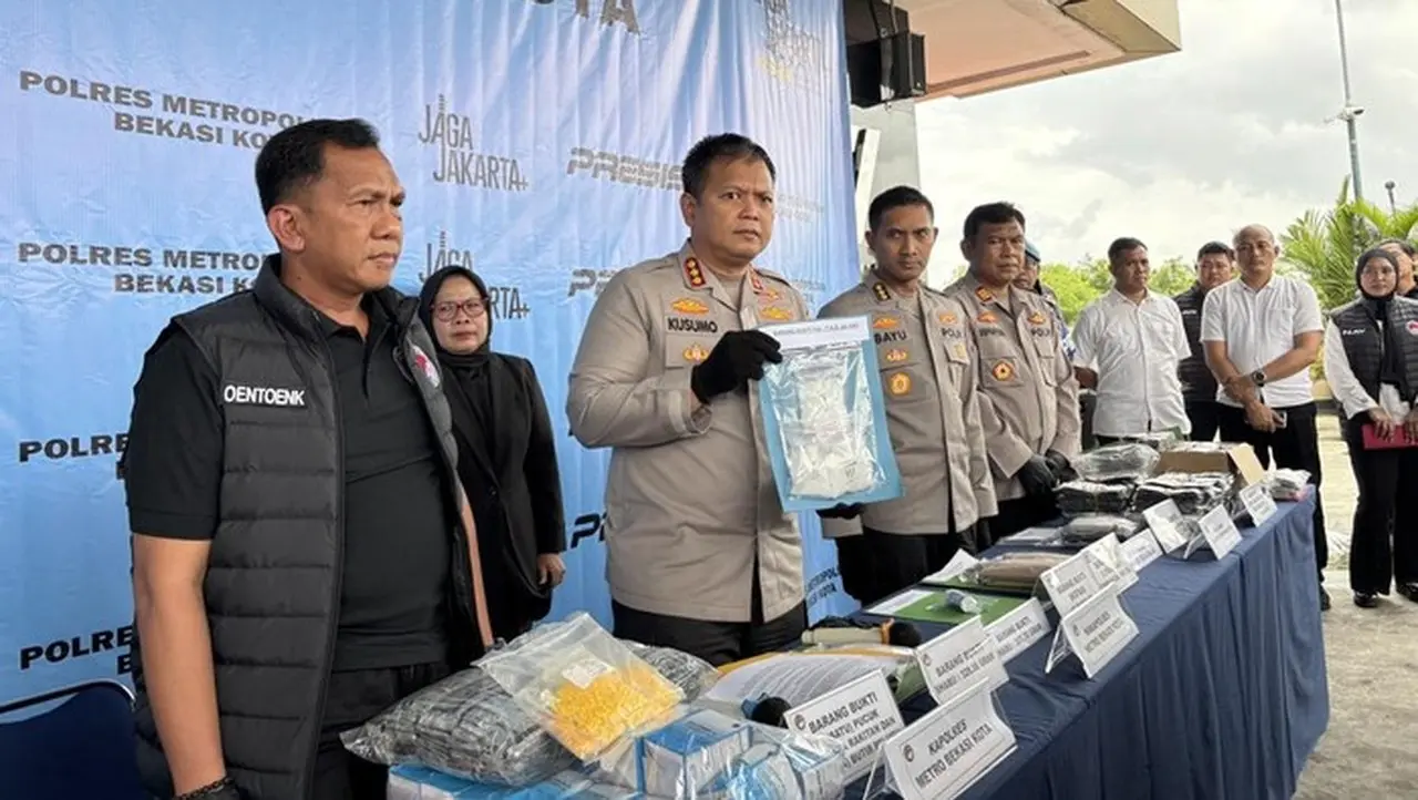 Belasan Warung di Bekasi Berkedok Jual Tramadol, 17 Orang Dibekuk dan 12 Ribu Pil Disita