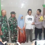 TNI-Polri Minta Maaf dan Beri Bantuan kepada Pedagang Es Kue Jadul yang Viral