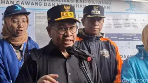 Curah Hujan Tinggi, Pemprov DKI Jakarta Perpanjang PJJ dan WFH Hingga 1 Februari