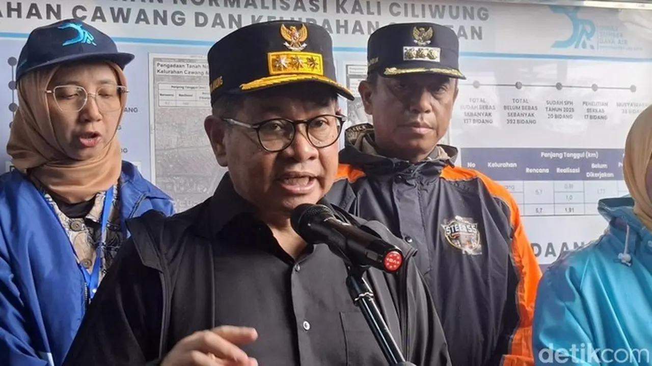 Curah Hujan Tinggi, Pemprov DKI Jakarta Perpanjang PJJ dan WFH Hingga 1 Februari