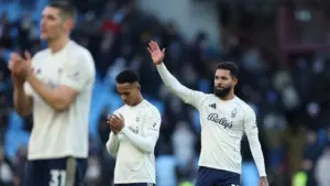 Douglas Luiz Kembali ke Aston Villa, Tinggalkan Nottingham Forest