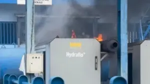 Mesin Pompa Air Polder Kalimati Bekasi Terbakar, Walkot Tri Adhianto Tinjau Langsung