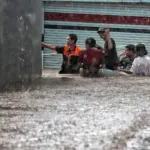 Banjir Cipinang Melayu Capai 130 Cm Akibat Luapan Kali Sunter