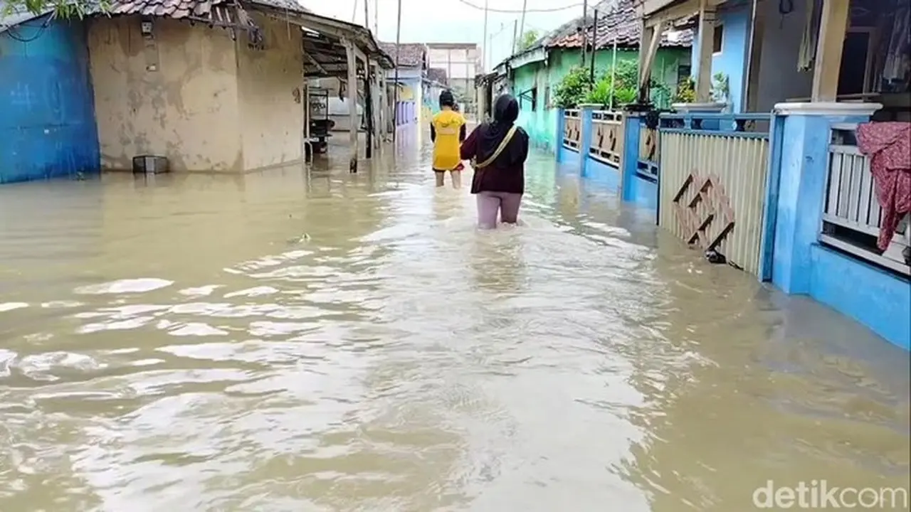 Banjir Subang Meluas, 8 Kecamatan Terendam dan 8.000 Warga Terpaksa Mengungsi