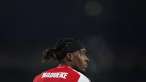 Tendangan Madueke Melambung Tinggi, Arsenal Sempurna di Liga Champions