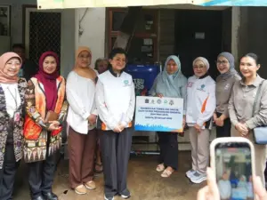 TP PKK DKI dan PAM JAYA Bagikan 1.000 Toren Air Gratis untuk Warga Tekanan Air Rendah