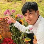 Ziarah ke Makam Lula Lahfah, Fadly Faisal Ungkap Perasaan Kehilangan yang Mendalam Ziarah ke Makam Lula Lahfah, Fadly Faisal Ungkap Perasaan Kehilangan yang Mendalam