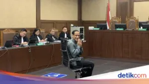 Sidang Perdana Nadiem Makarim Kasus Korupsi Chromebook Dimulai, Sebut Kondisi Sehat