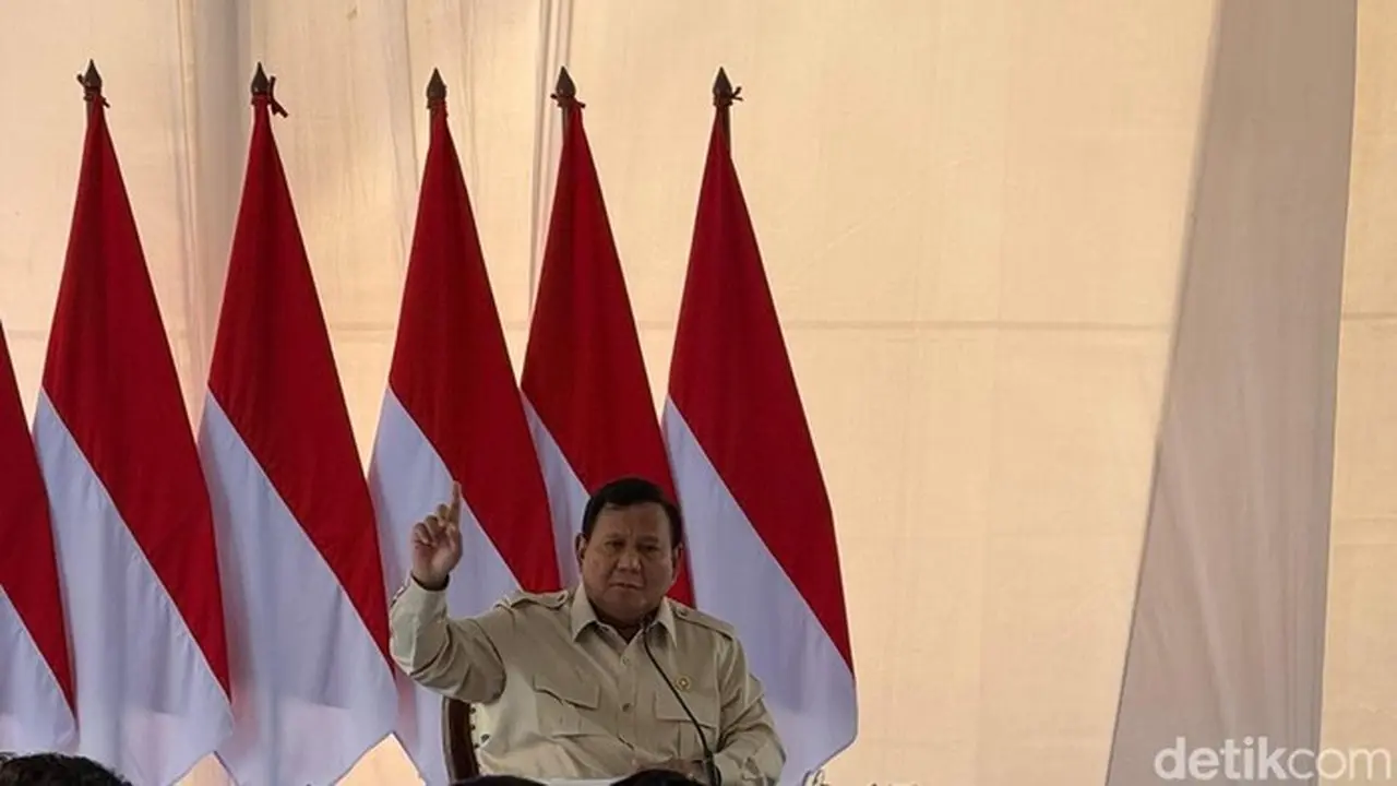 Prabowo Panggil Seluruh Kabinet ke Hambalang untuk Retret Kedua Prabowo Panggil Seluruh Kabinet ke Hambalang untuk Retret Kedua