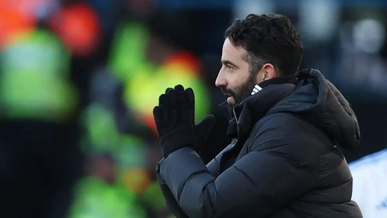 Manchester United Depak Ruben Amorim Akibat Performa Buruk dan Perseteruan Manajemen