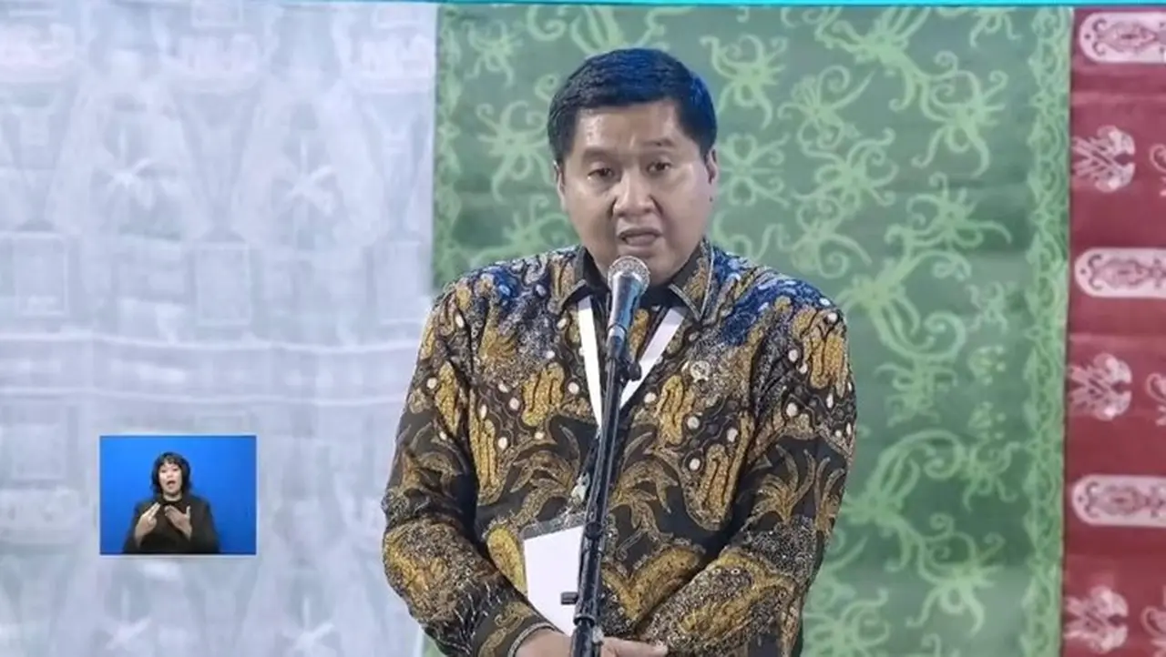 Ara Ungkap Arahan Prabowo: Natal Nasional 2025 Digelar Sederhana, Libatkan UMKM Ara Ungkap Arahan Prabowo: Natal Nasional 2025 Digelar Sederhana, Libatkan UMKM