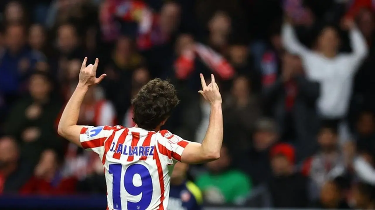 Julian Alvarez Akhiri Paceklik Gol, Presiden Atletico Ungkap Pengaruh Rumor Barcelona