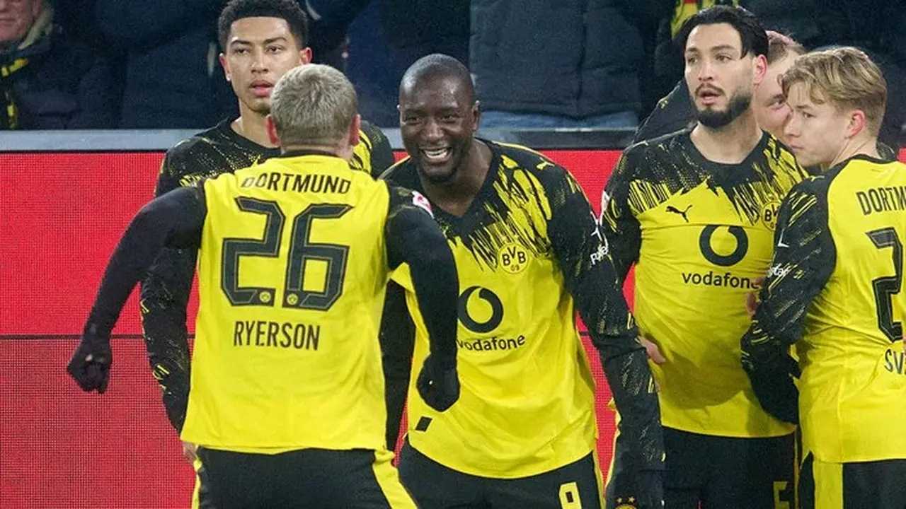 Borussia Dortmund Pesta Gol ke Gawang Mainz, Terus Tempel Ketat Bayern Munich di Klasemen Liga Jerman