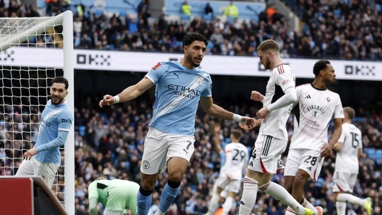 Manchester City Bungkam Salford 2-0, Melaju Mulus ke Babak Kelima Piala FA Manchester City Bungkam Salford 2-0, Melaju Mulus ke Babak Kelima Piala FA
