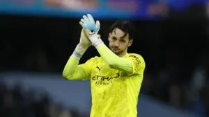 James Trafford Buktikan Kesiapan Saat Manchester City Singkirkan Salford di Piala FA