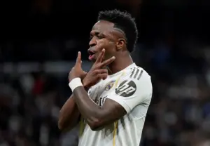 Vinicius Junior Cetak 200 Kontribusi Gol, Real Madrid Pesta Gol ke Gawang Real Sociedad