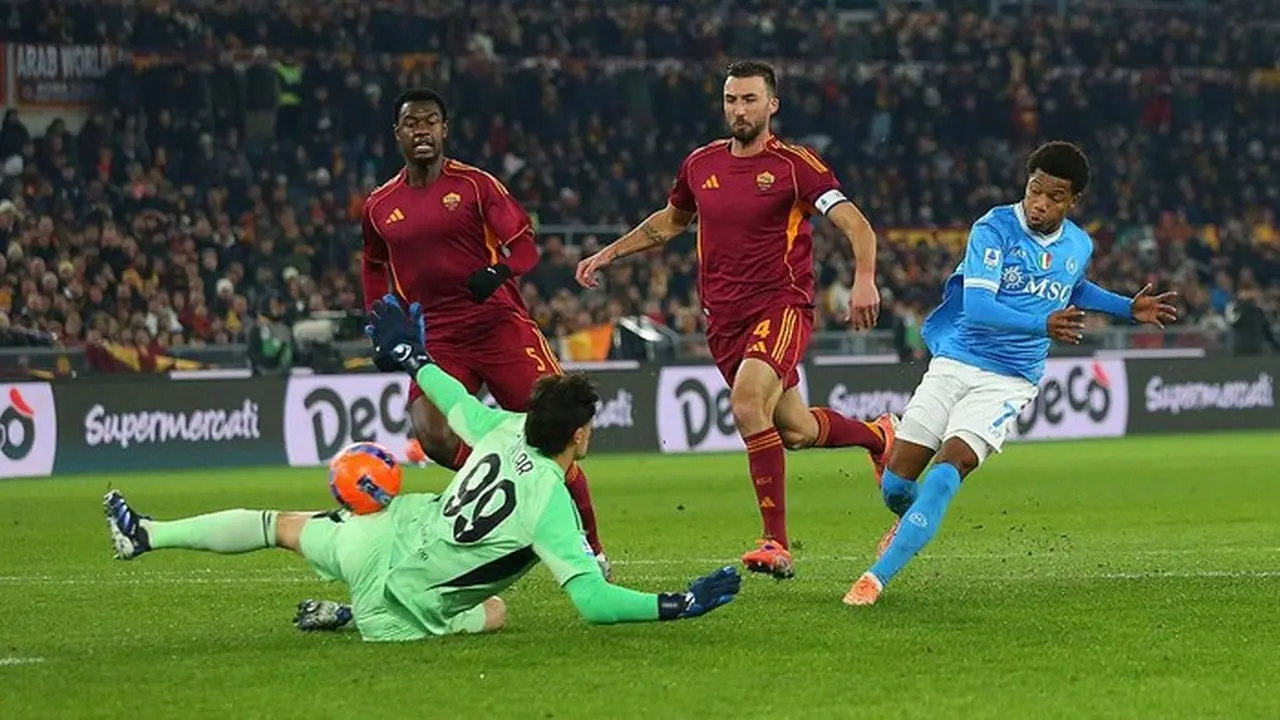 AS Roma Hadapi Napoli dengan Rekor Buruk Melawan Tim Papan Atas Serie A