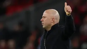 Arne Slot: Liverpool Tetap Perkasa, Buktikan Kualitas Setara Musim Lalu