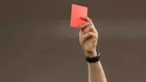 Kartu Merah Kontroversial Kembali Warnai Serie A, Kali Ini Menimpa Hellas Verona