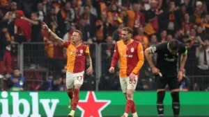 Drama 7 Gol di Istanbul: Juventus Takluk 2-5 dari Galatasaray di Leg Pertama Playoff Liga Champions