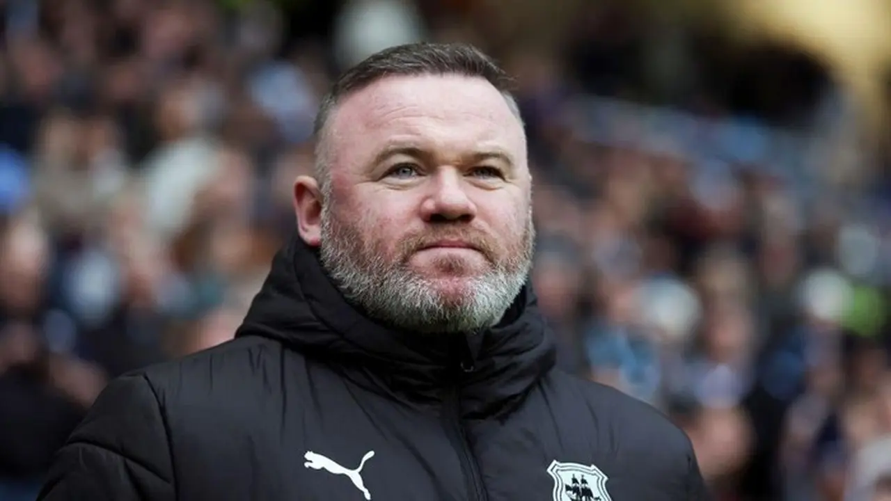 Wayne Rooney Pertanyakan Larangan Selebrasi Gol Usai Insiden Rasial Vinicius Junior