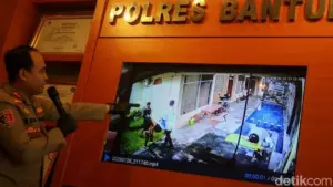 Eks Sekjen Pordasi DKI Dianiaya Berhari-hari Sebelum Dibuang dalam Kondisi Kritis di Gumuk Pasir Bantul Eks Sekjen Pordasi DKI Dianiaya Berhari-hari Sebelum Dibuang dalam Kondisi Kritis di Gumuk Pasir Bantul