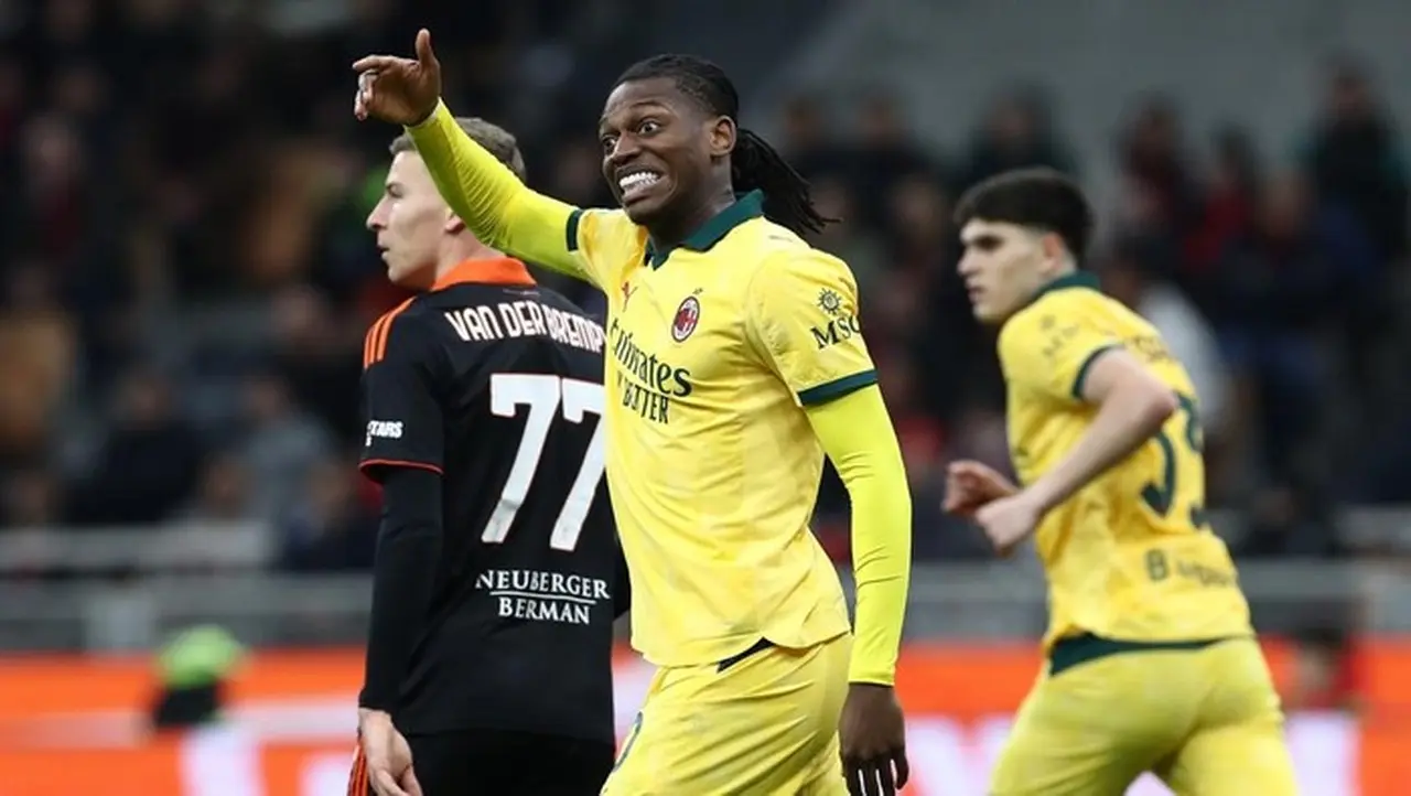 AC Milan Ditahan Imbang Como 1907 di San Siro, Allegri Diusir Wasit