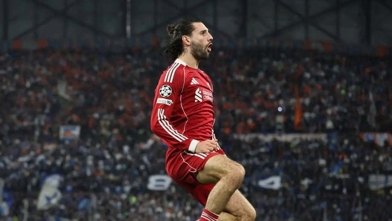 Dominik Szoboszlai Dinilai Virgil van Dijk Layak Jadi Kapten Liverpool Berikutnya Dominik Szoboszlai Dinilai Virgil van Dijk Layak Jadi Kapten Liverpool Berikutnya