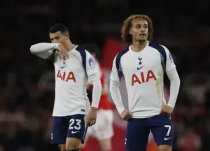 Sponsor Utama Tottenham Hotspur Terancam Cabut Akibat Performa Buruk Klub Sponsor Utama Tottenham Hotspur Terancam Cabut Akibat Performa Buruk Klub