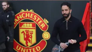 Michael Carrick Bawa MU Meroket, Benarkah Ruben Amorim Gagal Maksimalkan Potensi?