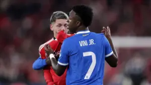 Tuduhan Rasisme Vinicius Junior: Gianluca Prestianni Siap Tuntut Balik Jika Terbukti Tak Bersalah Tuduhan Rasisme Vinicius Junior: Gianluca Prestianni Siap Tuntut Balik Jika Terbukti Tak Bersalah