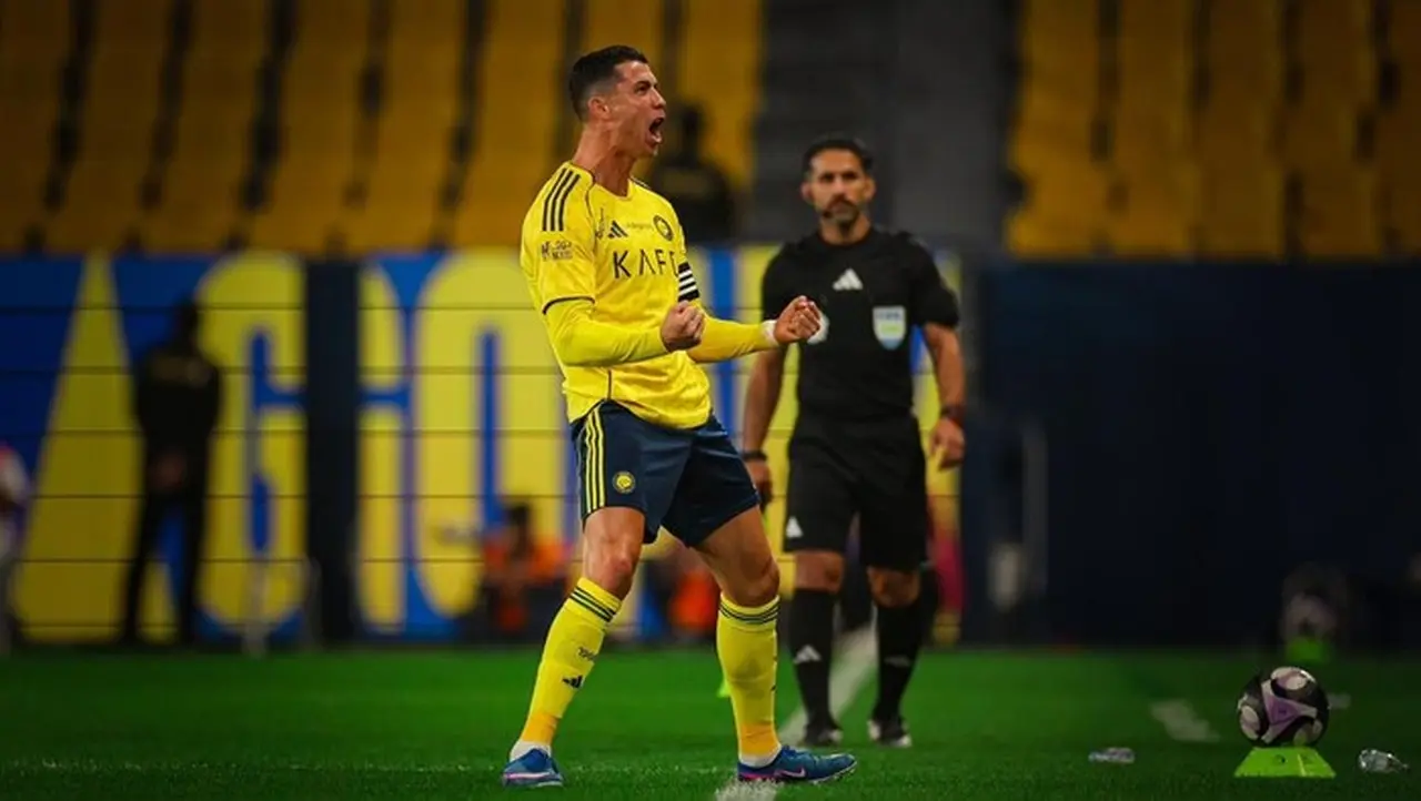 Ronaldo Cetak Brace, Al Nassr Puncaki Klasemen Liga Arab Saudi Usai Libas Al Hazm 4-0 Ronaldo Cetak Brace, Al Nassr Puncaki Klasemen Liga Arab Saudi Usai Libas Al Hazm 4-0