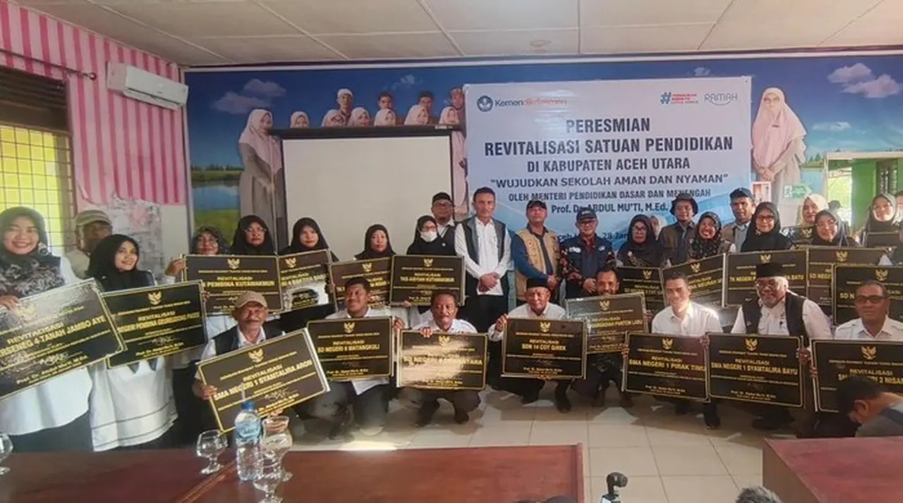114 Sekolah di Aceh Terdampak Bencana Segera Direvitalisasi untuk Pulihkan Pendidikan 114 Sekolah di Aceh Terdampak Bencana Segera Direvitalisasi untuk Pulihkan Pendidikan