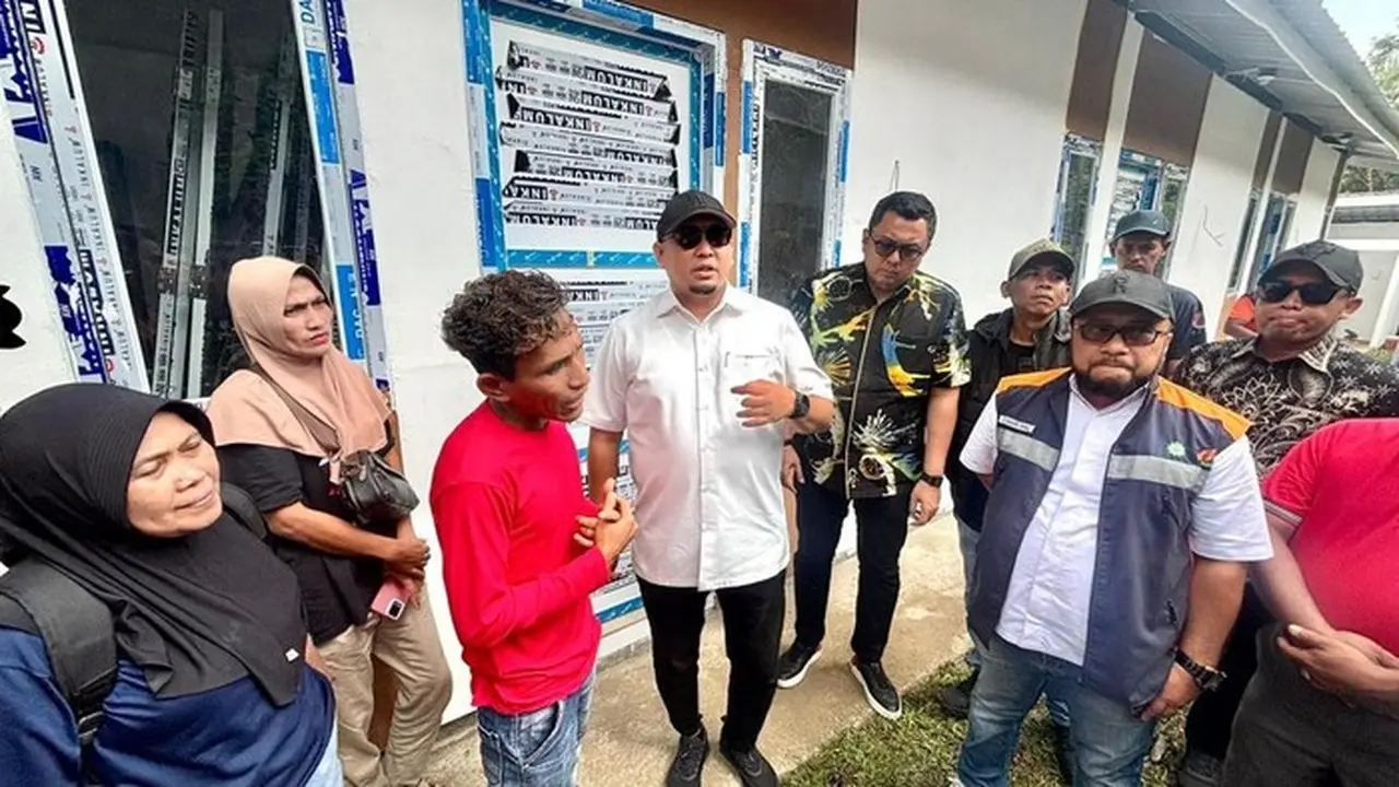 Andre Rosiade Pastikan 28 Huntara Guguak Malalo Siap Dihuni Pascabanjir Sumbar Andre Rosiade Pastikan 28 Huntara Guguak Malalo Siap Dihuni Pascabanjir Sumbar