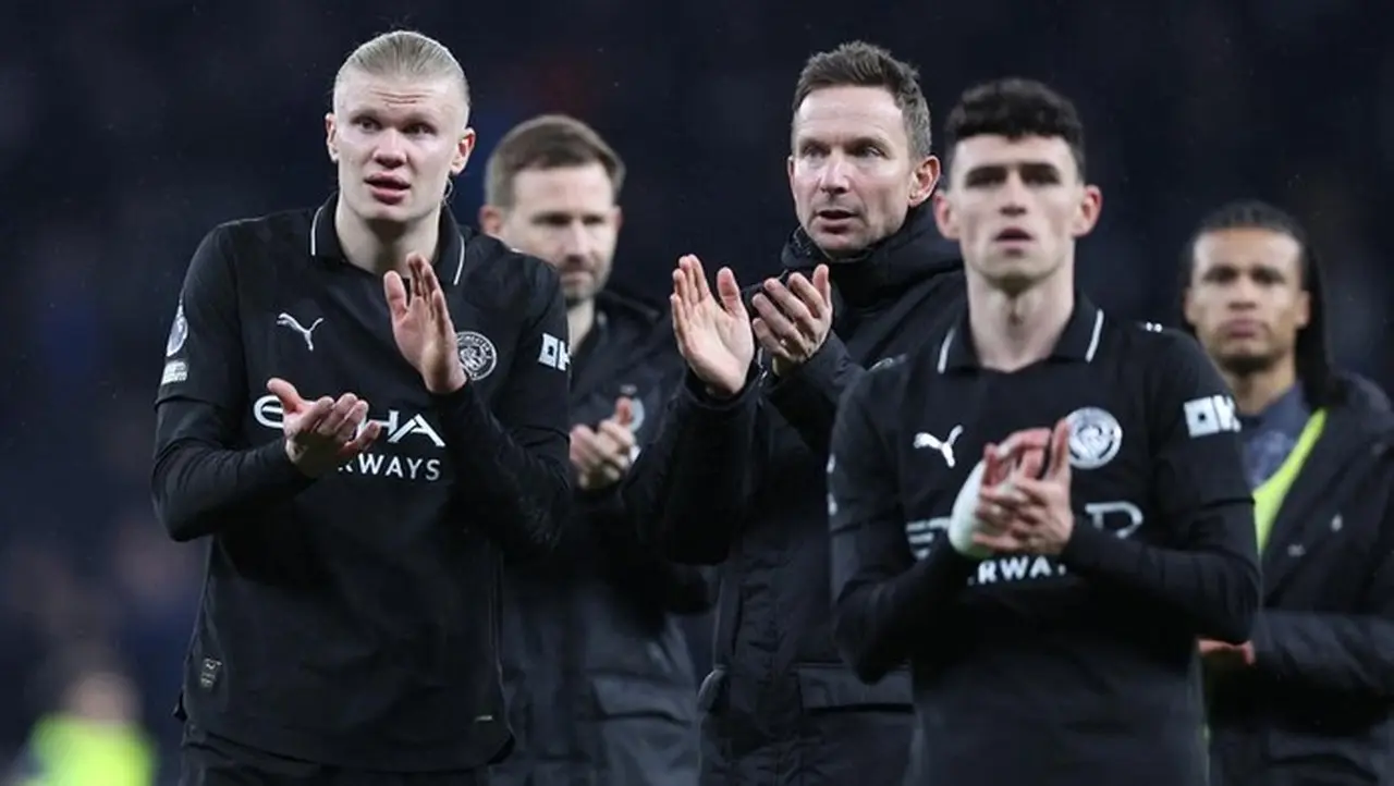 Manchester City Tertinggal 6 Poin dari Arsenal, Pep Guardiola: Kami Masih Ada 14 Laga Manchester City Tertinggal 6 Poin dari Arsenal, Pep Guardiola: Kami Masih Ada 14 Laga