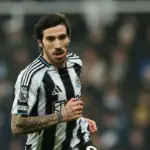 Eddie Howe: Sandro Tonali Bahagia di Newcastle, Namun Masa Depannya di Luar Kendali